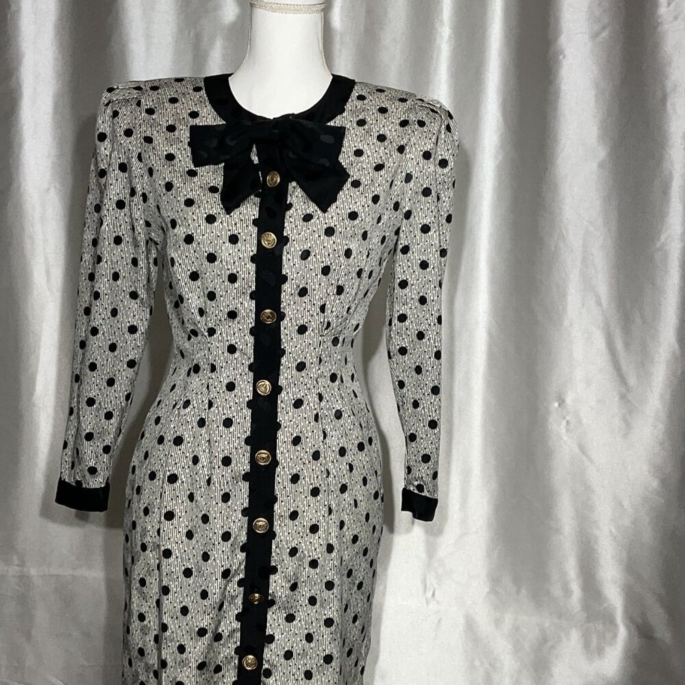 Vintage-Inspired Black & White Polka Dot Midi Dress With Gold Buttons & Bow Deta - Picture 3 of 15